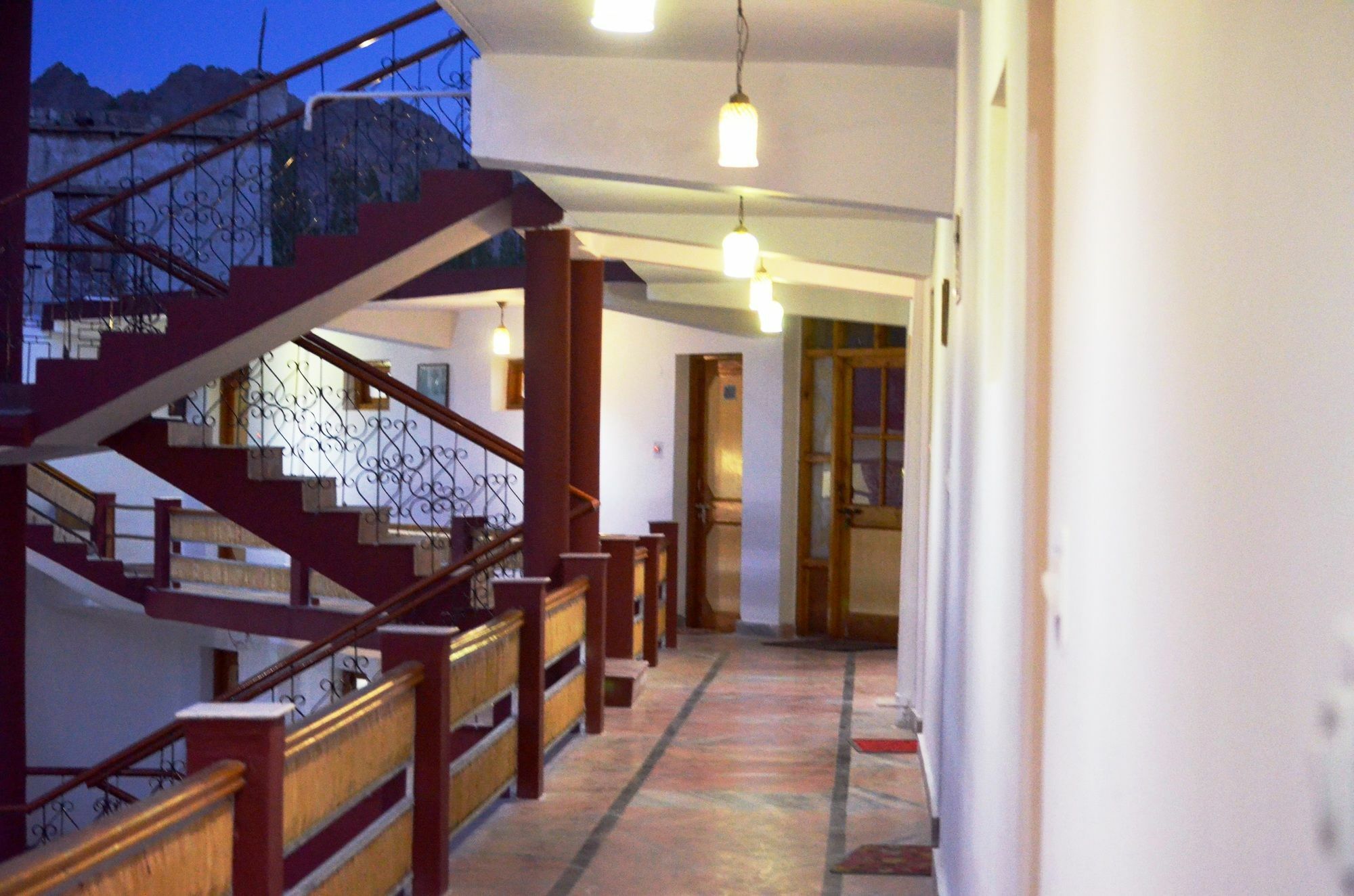 Beyond Stay - Kanika Himalayan View Λεχ Εξωτερικό φωτογραφία